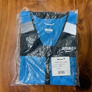 NEW Amazon Jacket Vest Mens M/L Reflective Lightweight  full zip Delivery G3-13